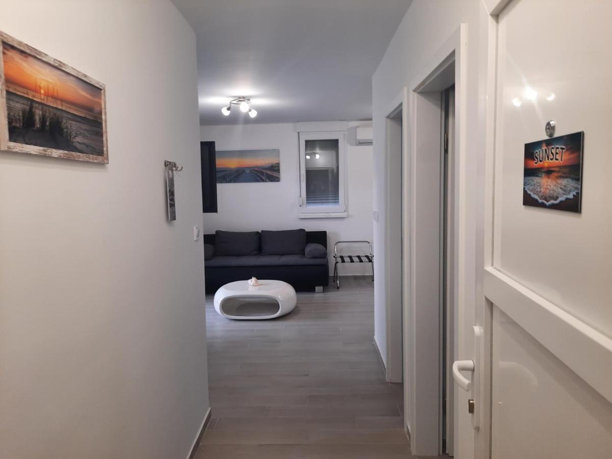 Apartments Luna Zadar Exterior foto